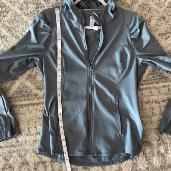 Yogalicious jacket size large - Picture 6 of 7